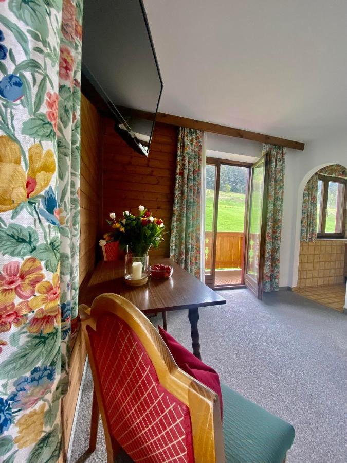 Ferienwohnung 2 Taxenbach Eksteriør billede