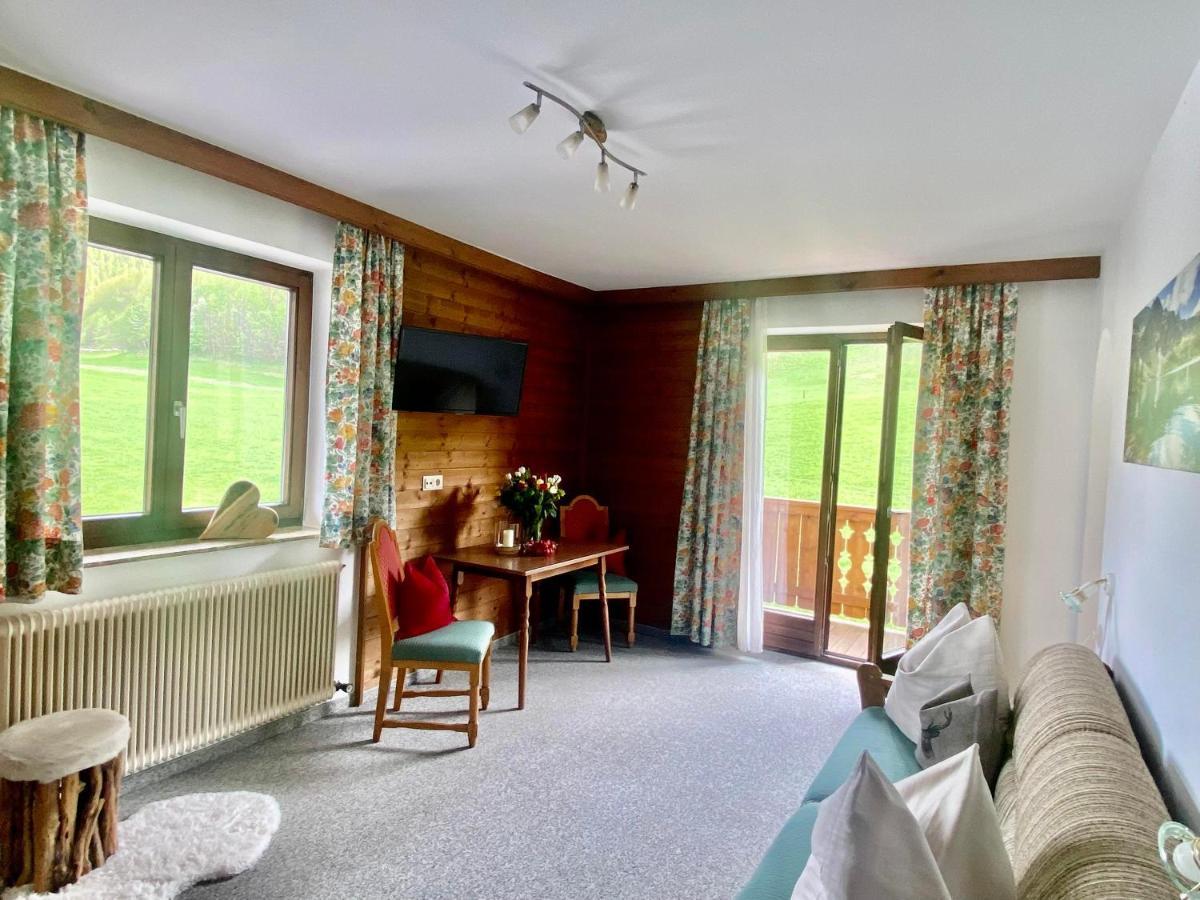 Ferienwohnung 2 Taxenbach Eksteriør billede